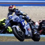 motogp-spanyol-2026-memanas-alex-marquez-juara-marc-marquez-crash-parah-1777208771992_169