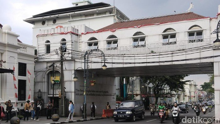 suasana-jalan-asia-afrika-kota-bandung-1755250253667_169